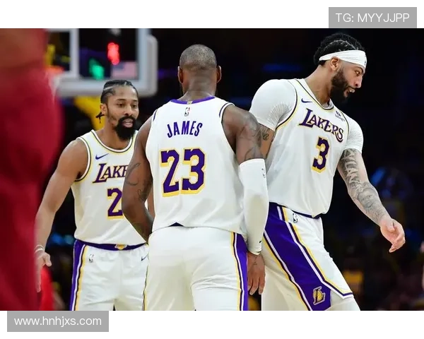 聚焦NBA国王队崛起之路:年轻核心如何塑造球队未来 聚焦NBA国王队崛起之路:年轻核心如何塑造球队未来