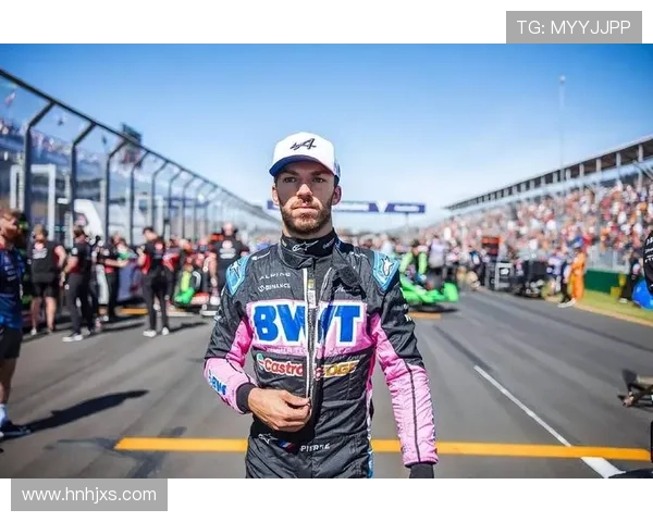 F1赛事精彩纷呈 2025赛季车手与车队激烈竞争进入高潮