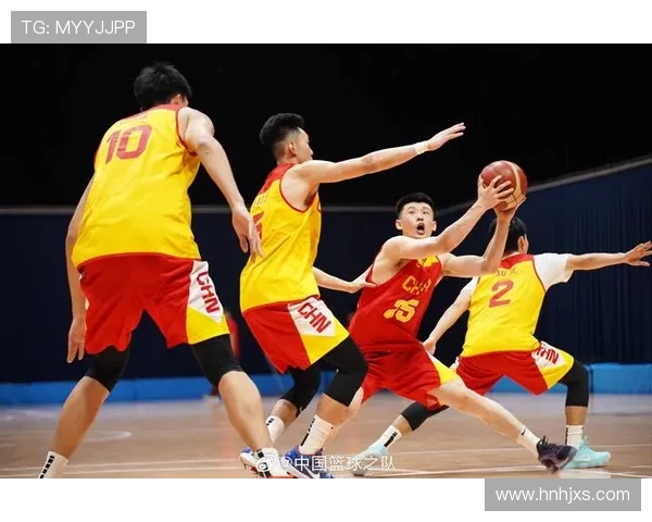 中国男篮逆袭战胜澳大利亚晋级世界杯四强 力克劲敌展现顽强斗志