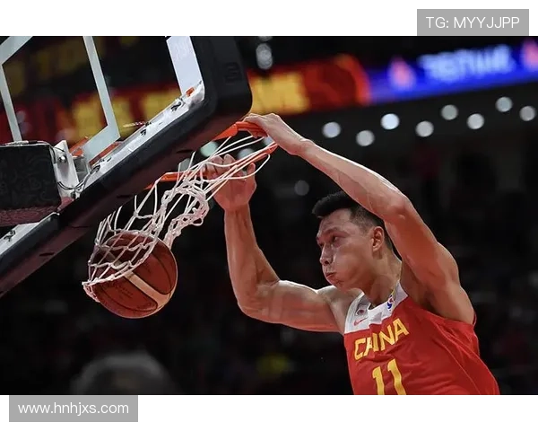 中国篮球队迎战世界强队 备战世界杯全力冲刺 目标力争进入四强