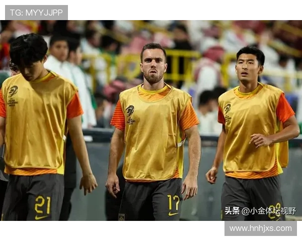 国家队力克强敌迎关键胜利球迷热议赛场新格局冠军争夺形势再生变化